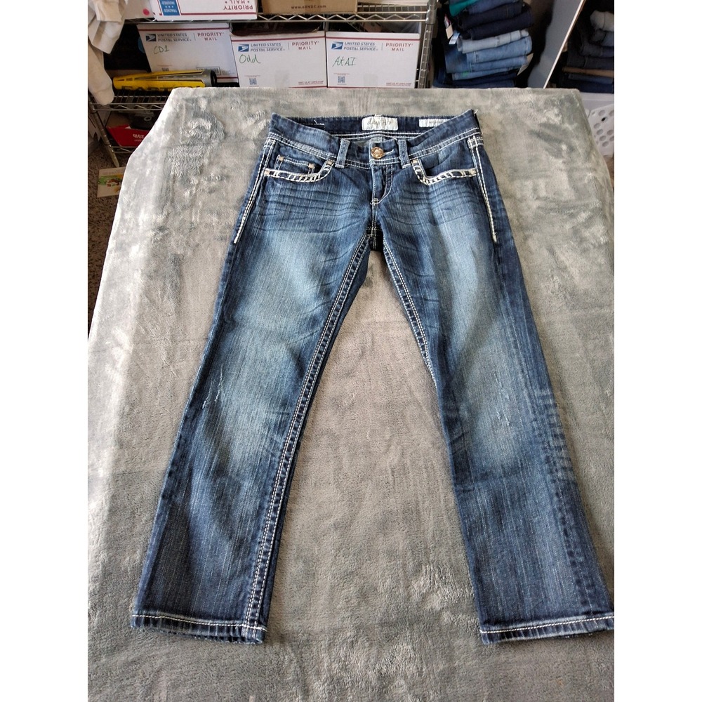 Daytrip Aquarius Womens Straight Leg Jeans Blue Medium Wash Studded Size 27‎